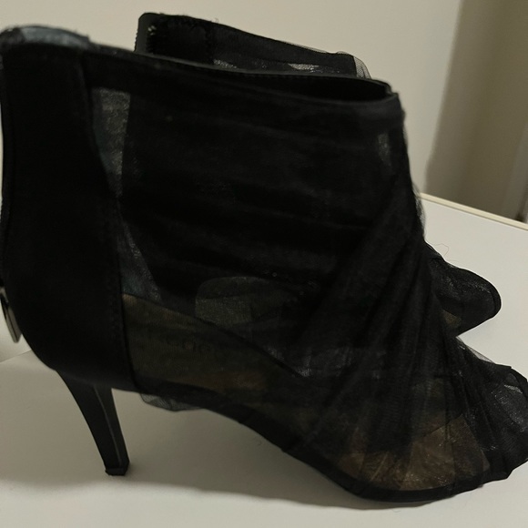 Cute black meshy bootie! - Picture 3 of 4